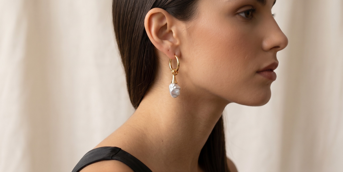 Laevié Athena baroque cultured pearl drop hoop earrings